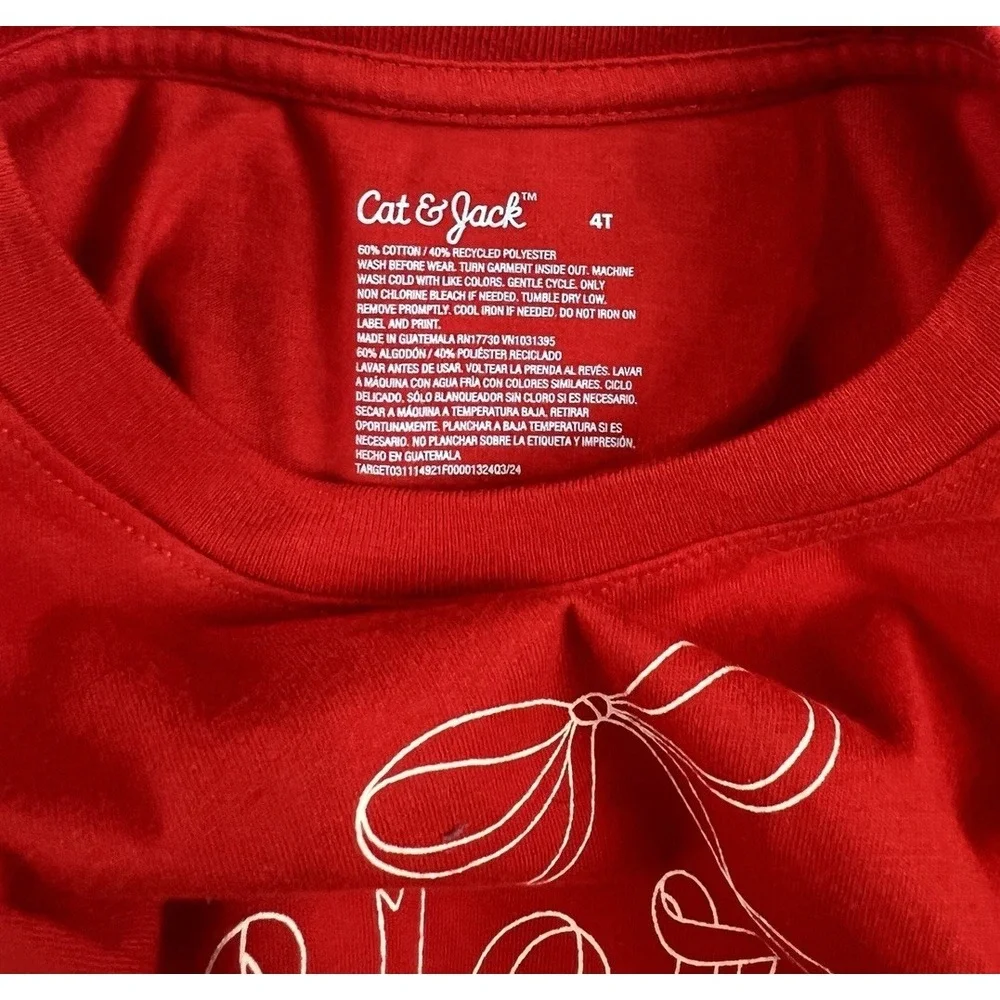 Cat & Jack Very Merry T-Shirt Unisex Kids 4T Red Long Sleeve Holiday Graphic Tee